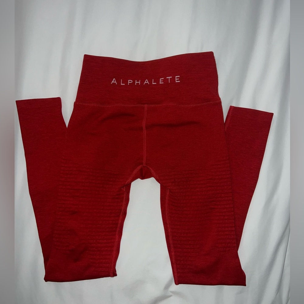 Alphalete Red Seamless Halo Leggings Redwood Workout Gym Size Small NWOT